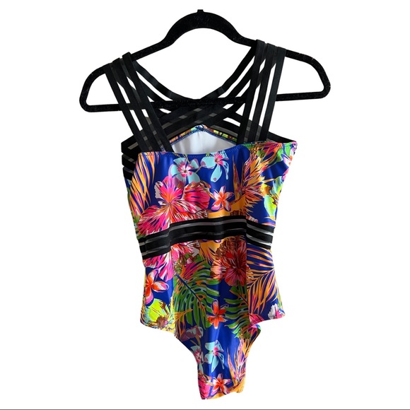 New never worn small one piece - Picture 2 of 2